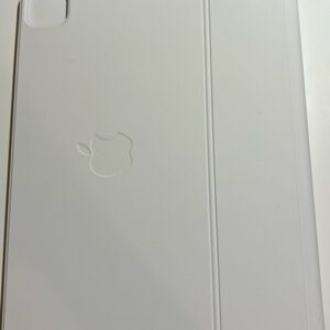 MAGIC KEYBOARD FOR IPAD AIR 11INCH